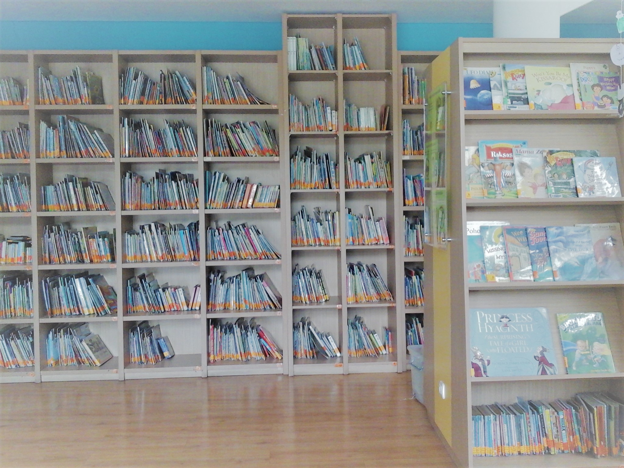 Ribuan Buku Untuk Semua